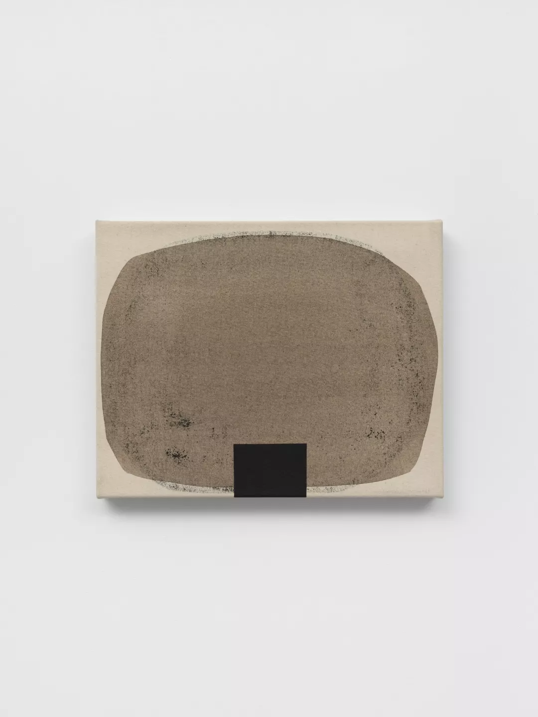 Laura Sachs, Dust 045 S, 2025, oil, acrylic and dust on canvas, 40 × 50 cm